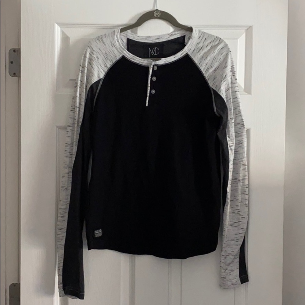Men’s Modern Culture long sleeve shirt